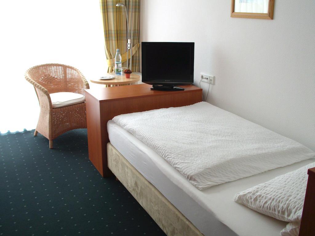 Haus Koebesine Hotel Juist Room photo